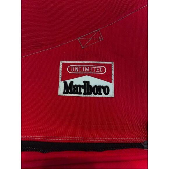 Vintage Marlboro Unlimited Duffle bag Backpack with patch logo - Picture 2 of 9